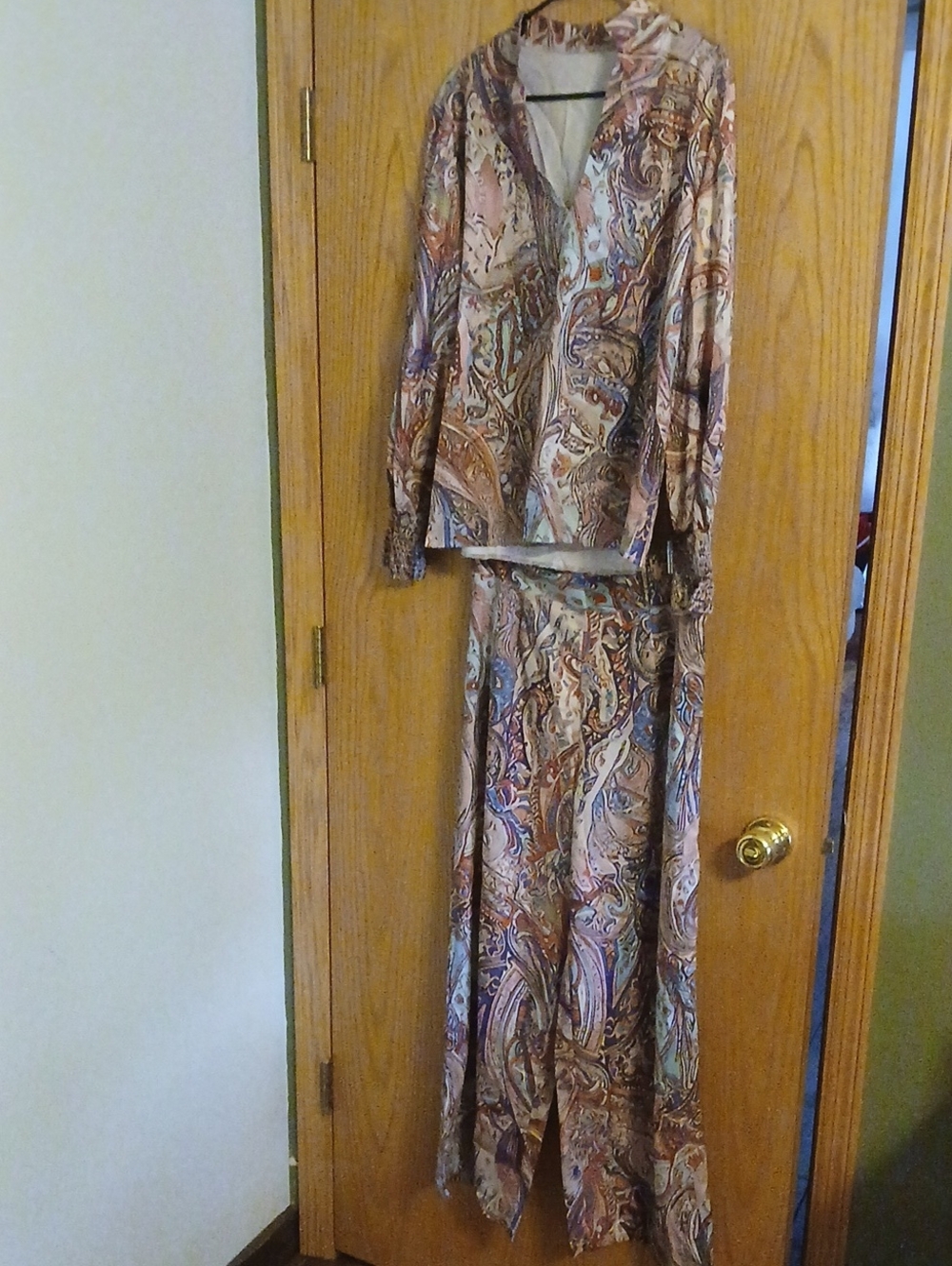 Paisley Print Top & Pants Set in Pink & Brown